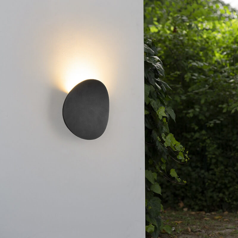 Modern Minimalist Round LED Wall Sconce for Indoor and Outdoor Use