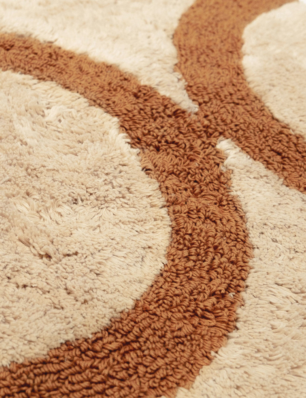 Bela Bath Mat | Plush Tufted Cotton, Fast-Drying