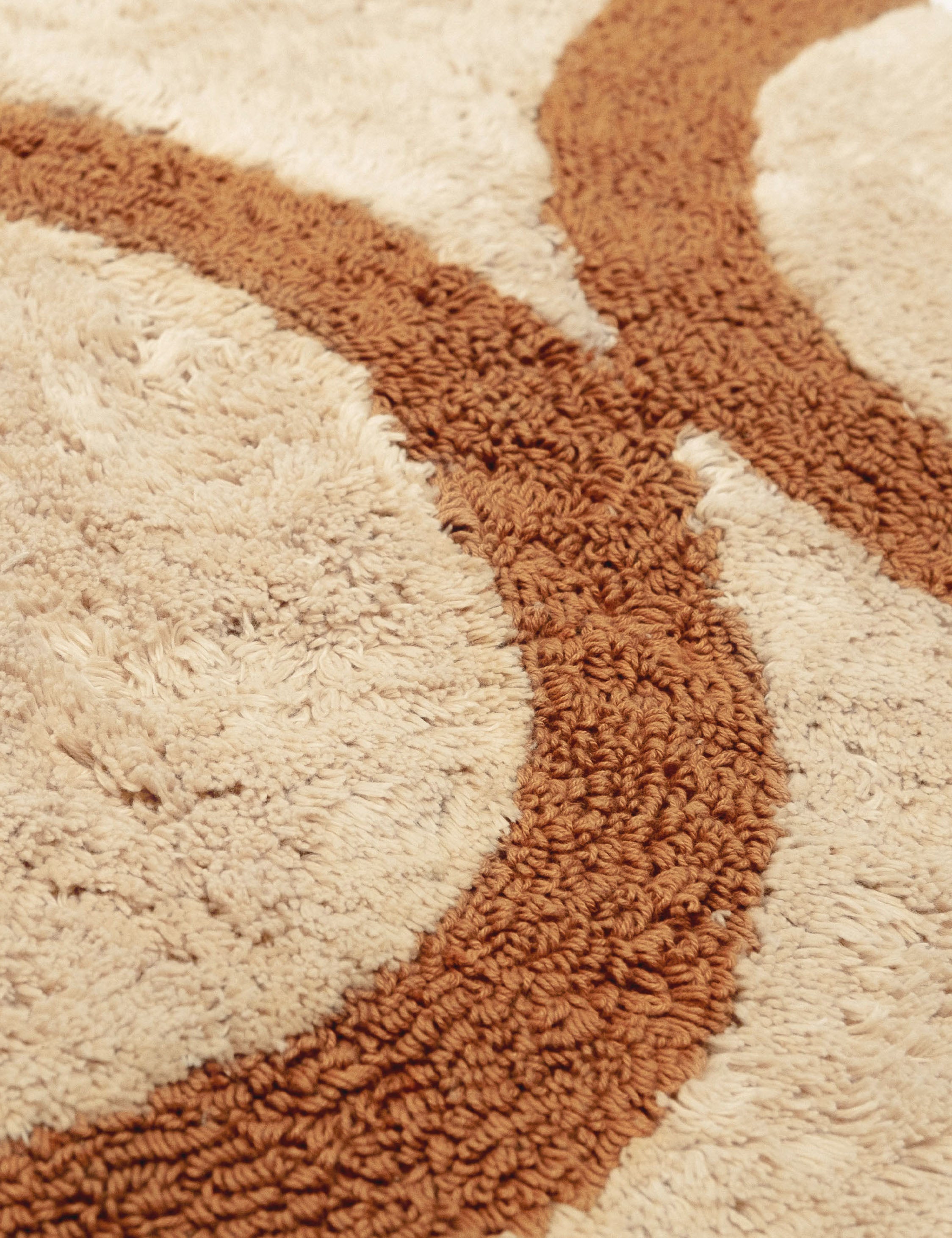 Bela Bath Mat | Plush Tufted Cotton, Fast-Drying