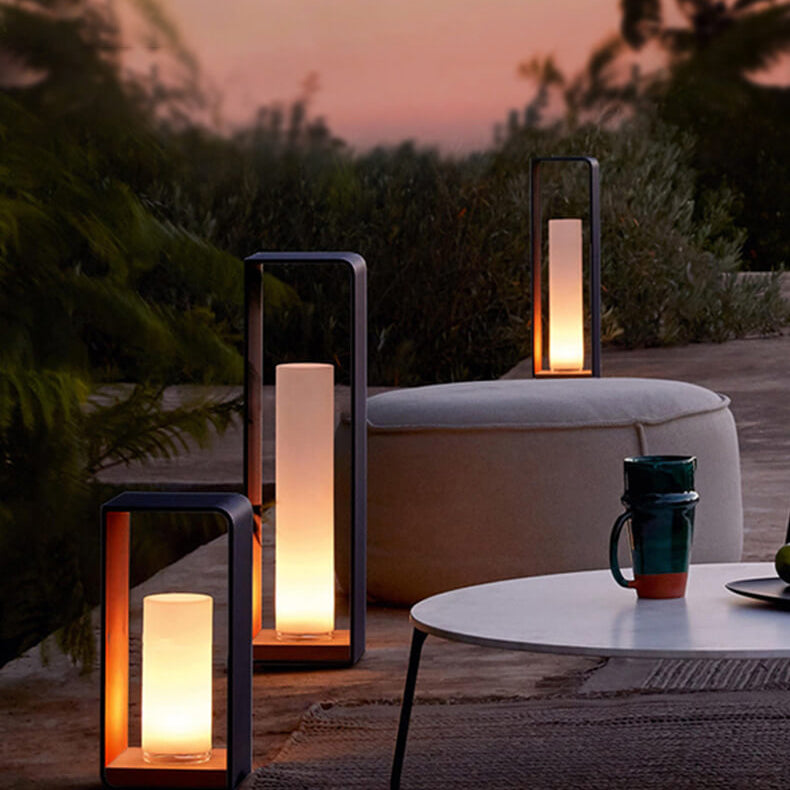 Contemporary Square Stainless Steel Acrylic LED Waterproof Landscape Light for Outdoor Patios