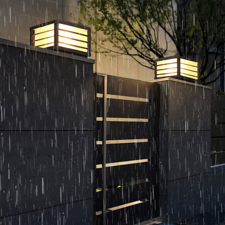 Contemporary Waterproof Solar LED Square Aluminum Landscape Post Light for Gardens