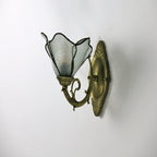 Classic Tiffany Petals Stained Glass Wall Sconce Lamp with Single Light