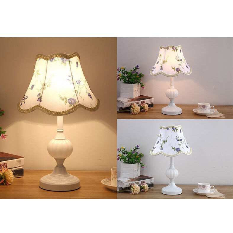 Vintage Nordic Floral Glass Table Lamp with Single Light