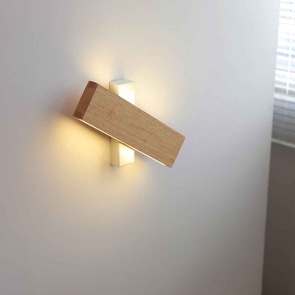 Luma LED Wandlamp | Draaibaar Houten Ontwerp, Warm Licht