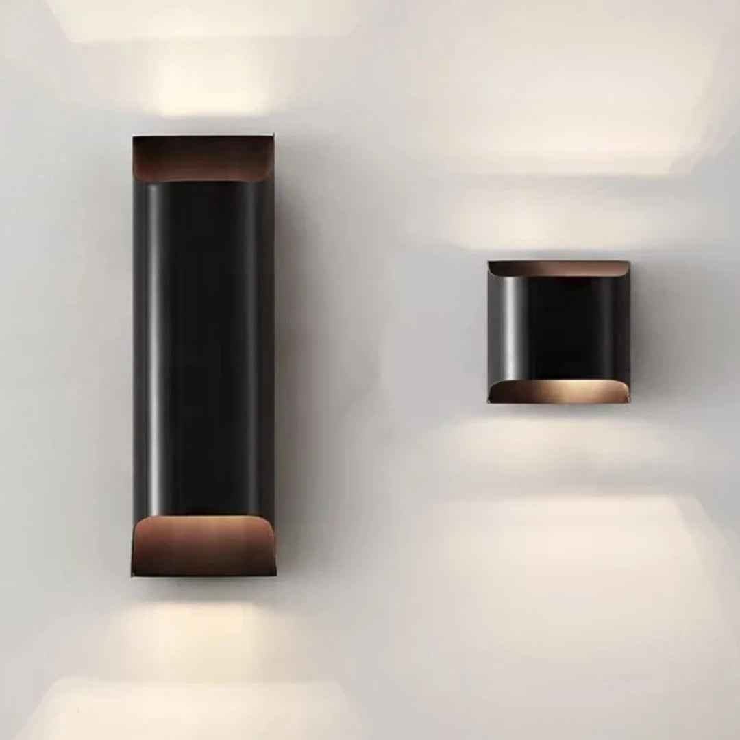 Celo Wandlamp | Moderne Up & Down Glow, Brushed Gold or Matte Black