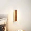 Luma LED Wandlamp | Draaibaar Houten Ontwerp, Warm Licht