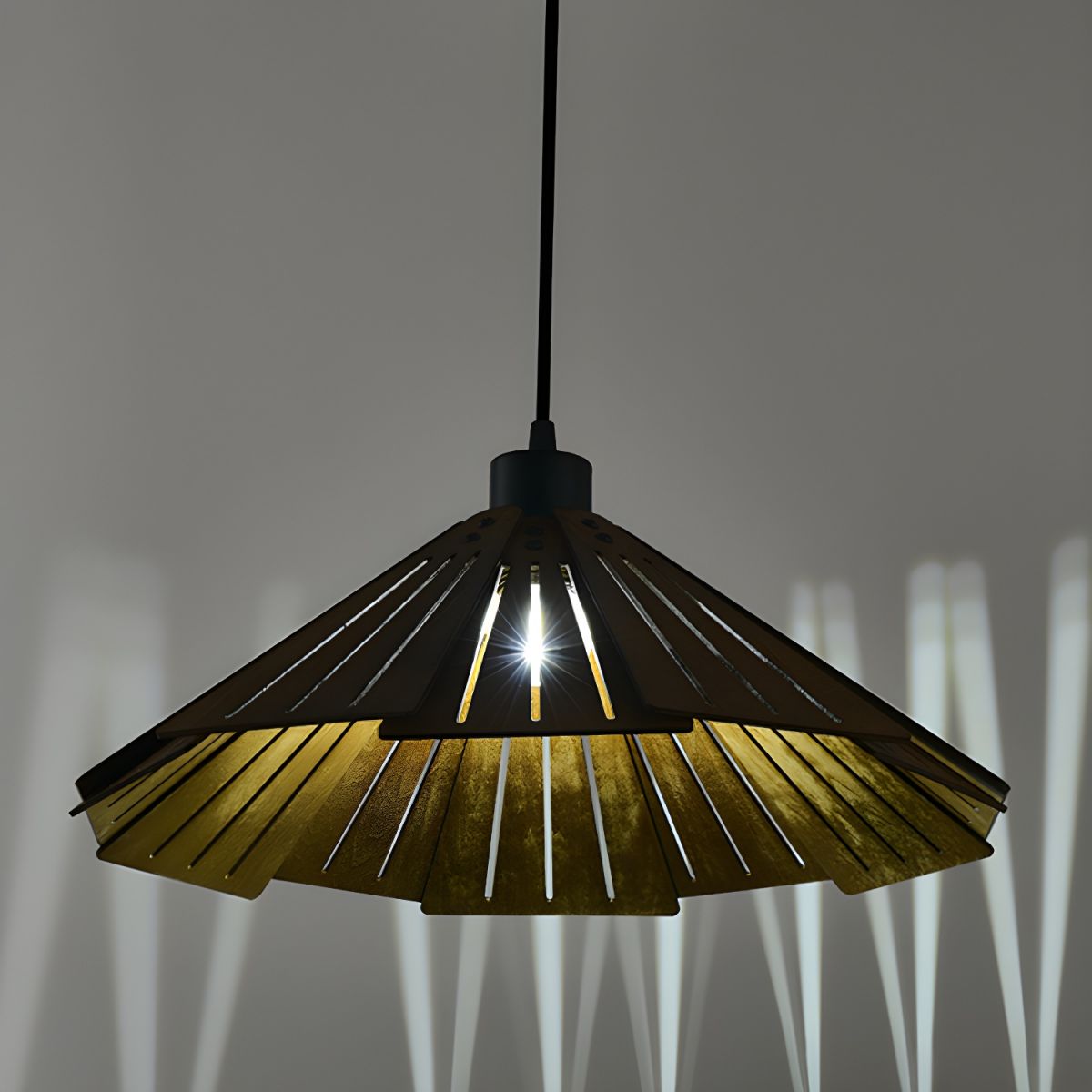 Takumièra - Wabi Sabi Wooden Cone Pendant Lamp