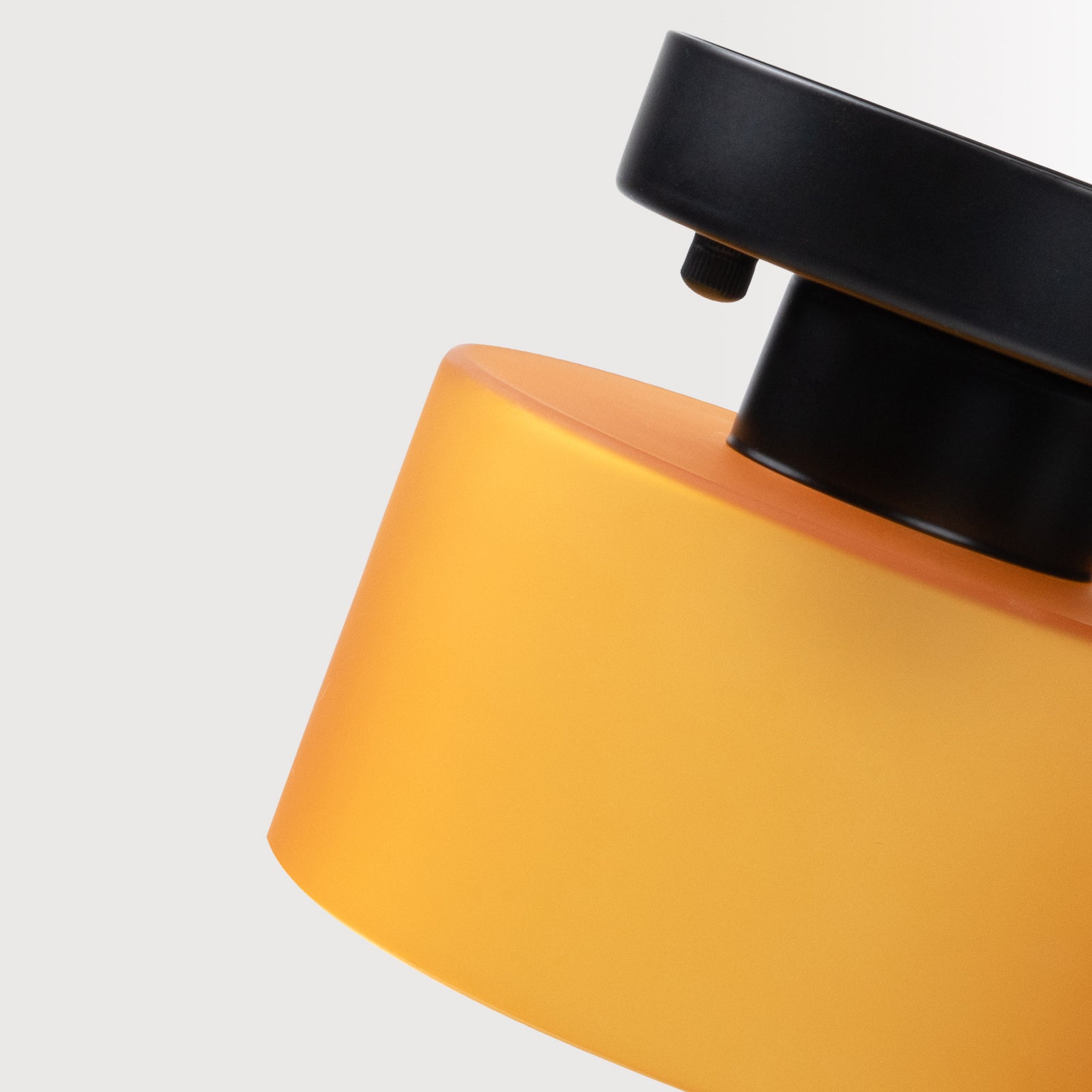Lismeno – Retro Ceiling Lamp
