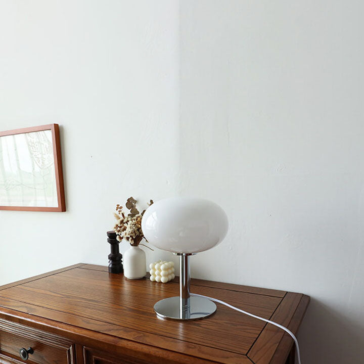Vintage Nordic Cream Round Glass Table Lamp with Single Light