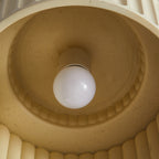Bela Compacte Plafondlamp | Duurzaam Hars, Retro Ontwerp