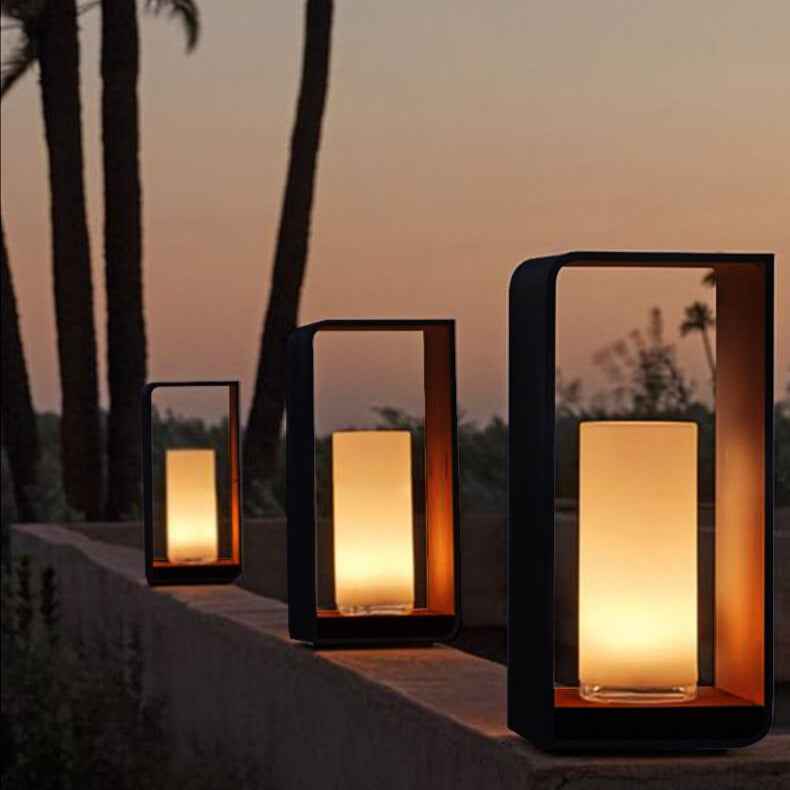 Contemporary Square Stainless Steel Acrylic LED Waterproof Landscape Light for Outdoor Patios