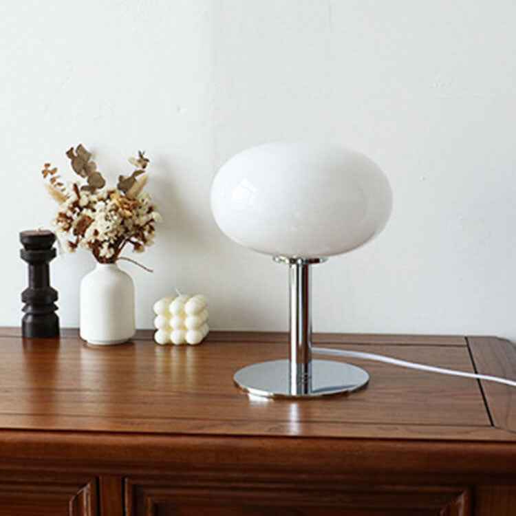 Vintage Nordic Cream Round Glass Table Lamp with Single Light