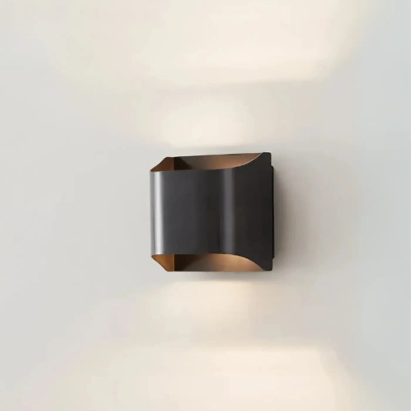 Celo Wandlamp | Moderne Up & Down Glow, Brushed Gold or Matte Black