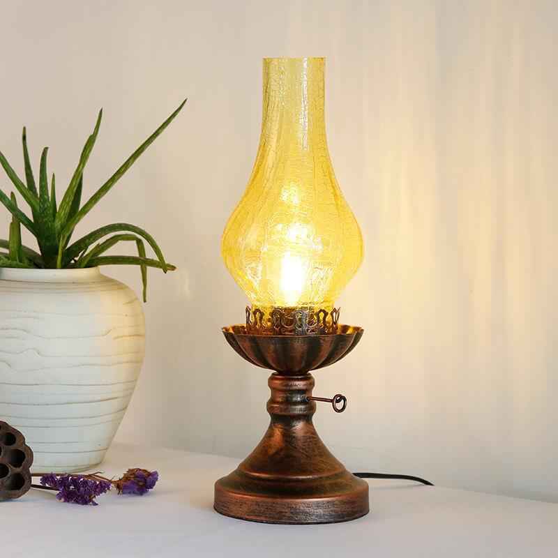 Classic Antique Kerosene Oil Table Lamp - 1-Light Design