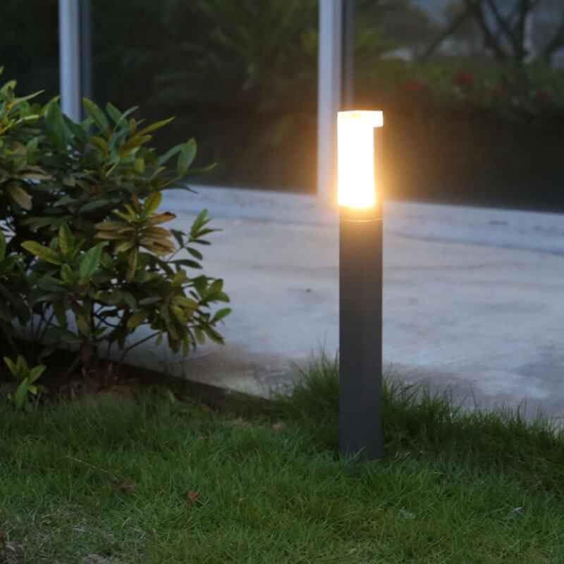 Outdoor Waterproof Acrylic LED Lawn Light Column for Garden