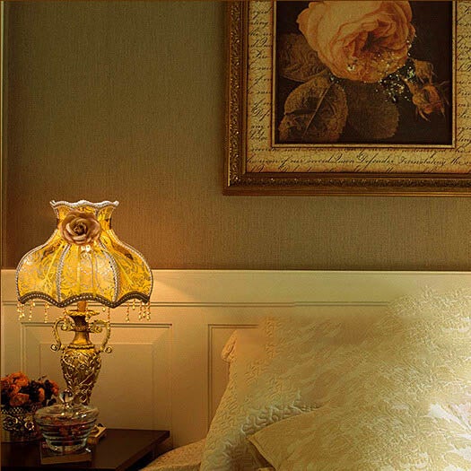 Antique European Vintage Fabric Table Lamp with Single Light