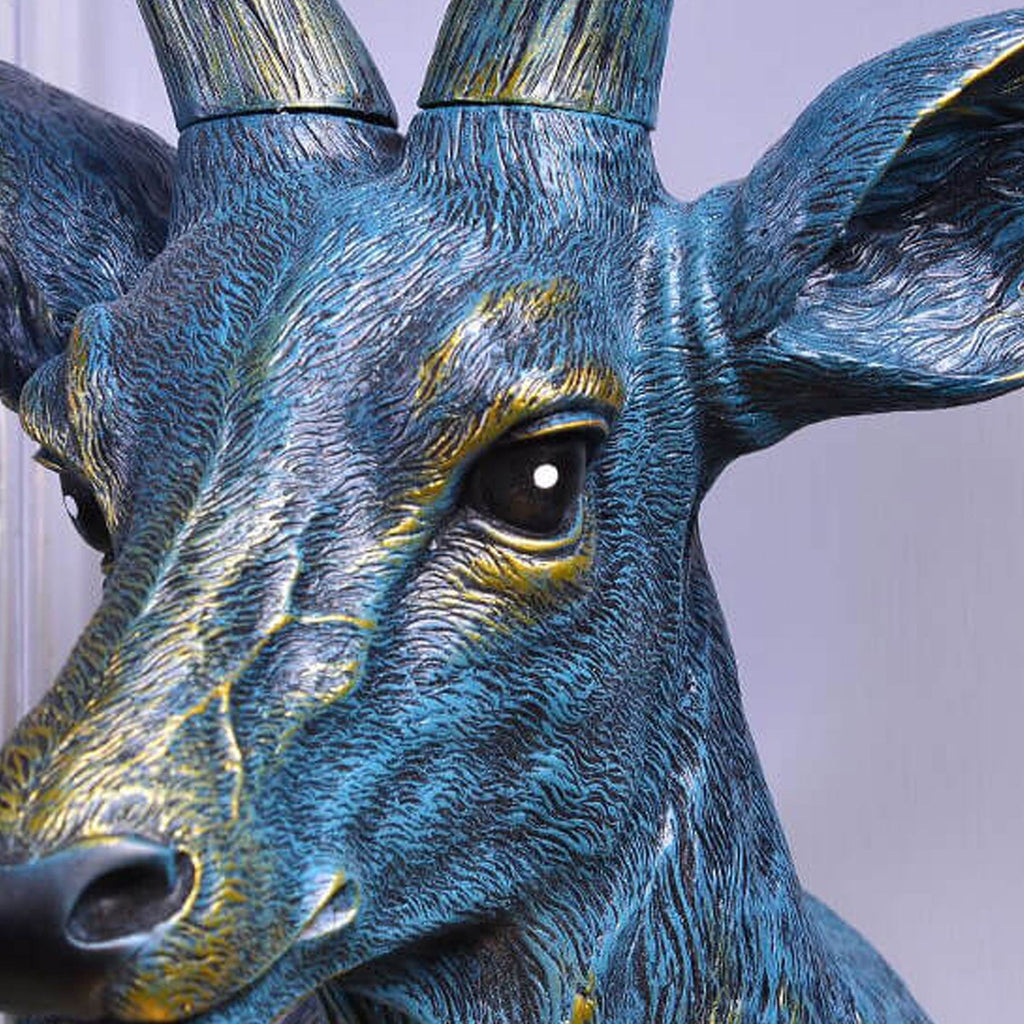 Vintage-Inspired Resin Deer Head Wall Sconce Lamp with Single Light