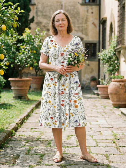 Effortless Floral Midi Dress for Women Short-Sleeve Pintuck