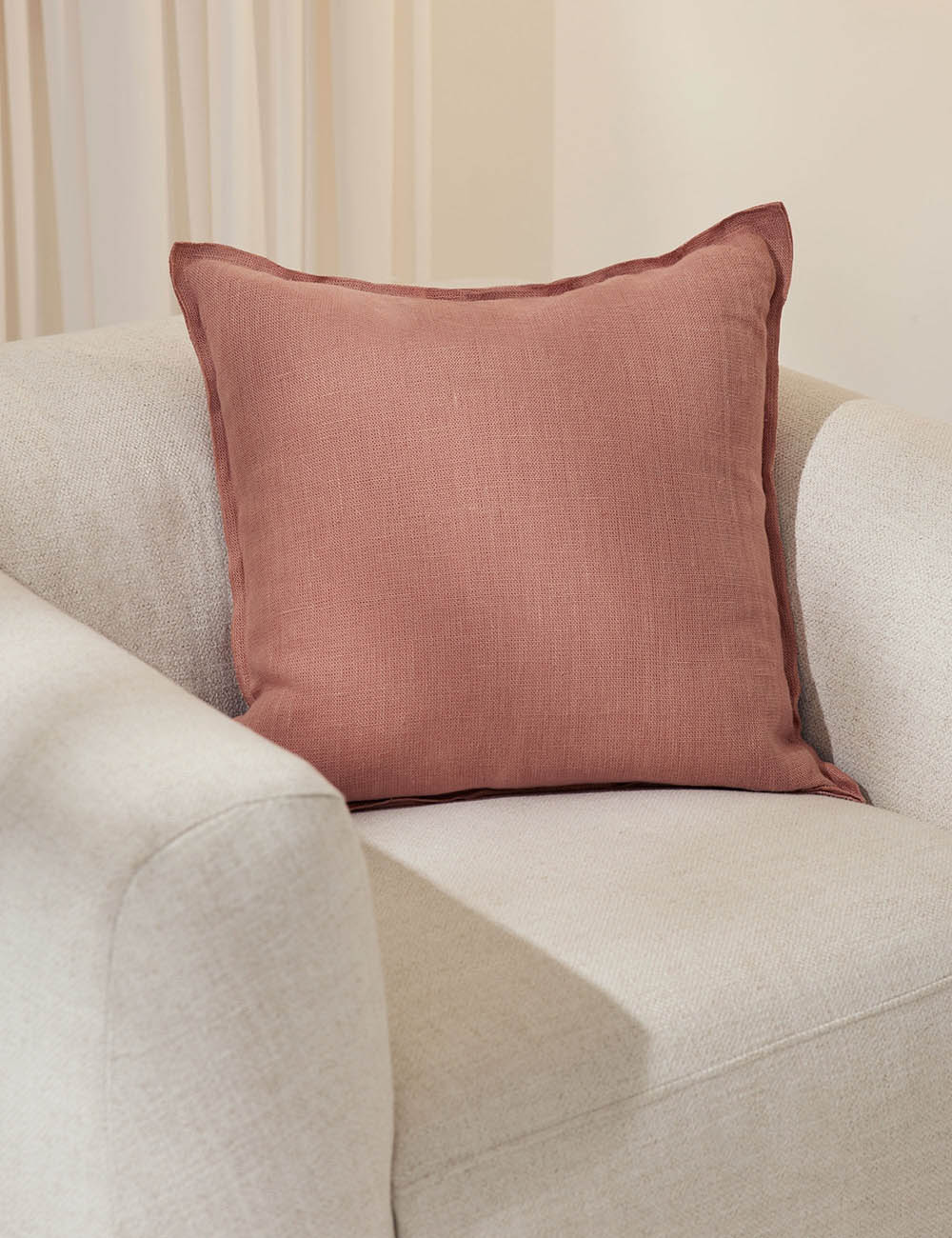 Arlo Linen Pillow