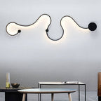 Contemporary Curved LED Wall Sconce Lamp in Long Aluminum Snake Design