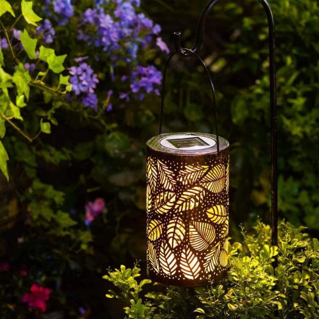 Senti - Solar Outdoor Lamp with Leaf Pattern