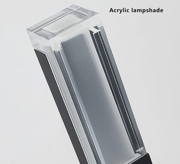 Outdoor Waterproof Acrylic LED Lawn Light Column for Garden