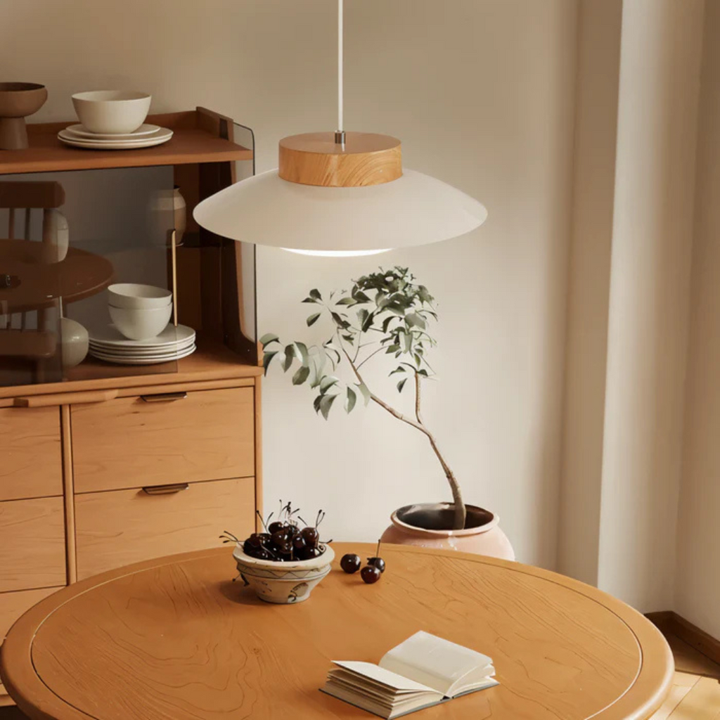 Fulgeo - Scandinavian Design Hanging Lamp for the Dining Table in Cream