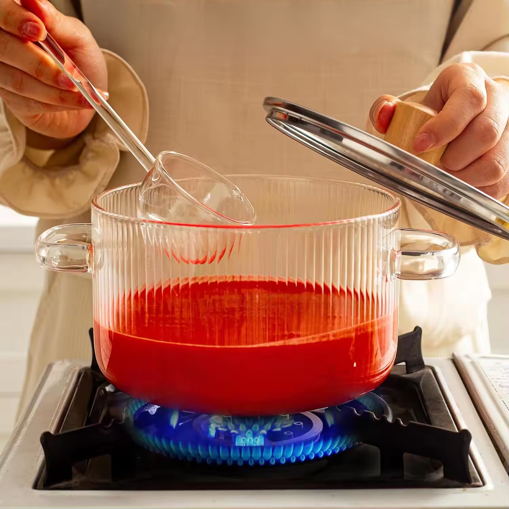 Bela Glass Pot | Borosilicate, Golden Bear Handle, 1.6L