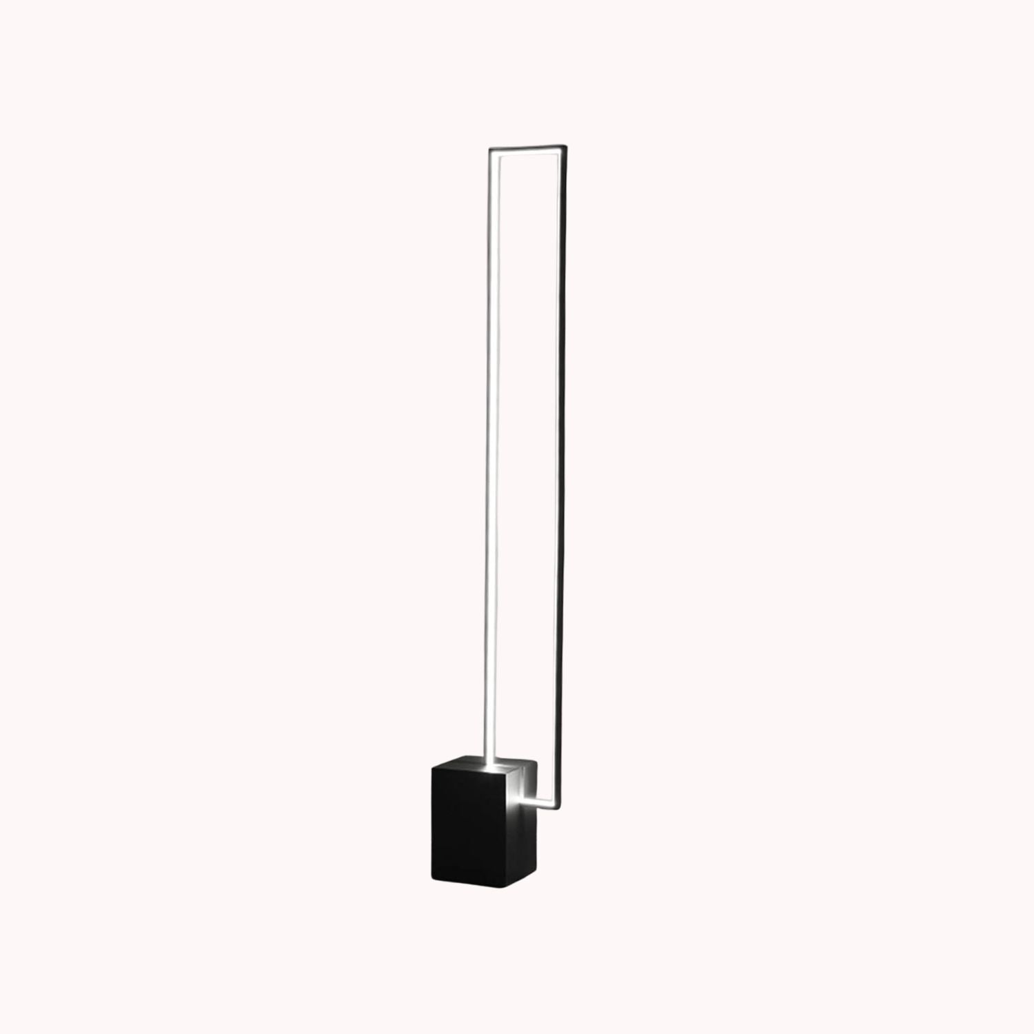Astra – Black Modern Industrial LED Floor Lamp