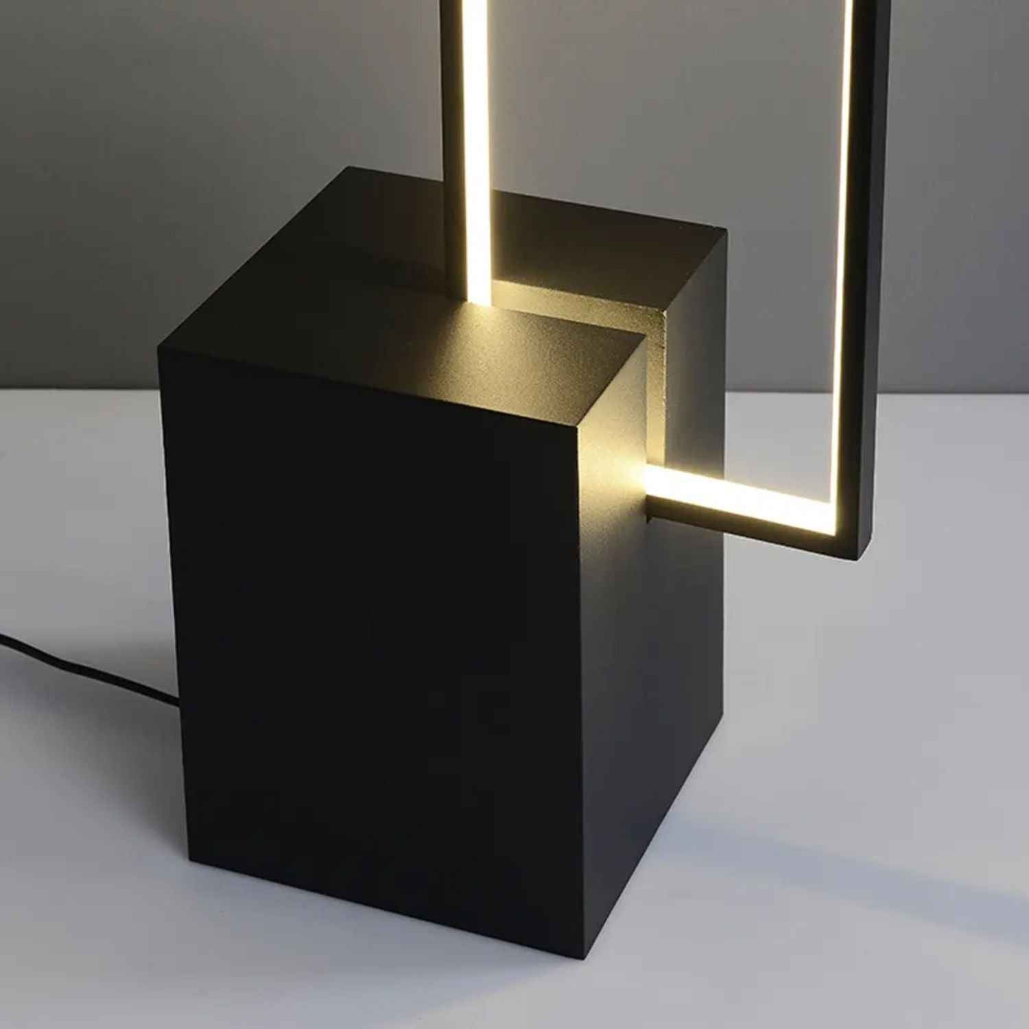 Astra – Black Modern Industrial LED Floor Lamp