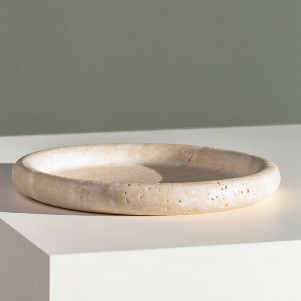 Bela Round Stone Tray | Amber Travertine, 20 cm Diameter