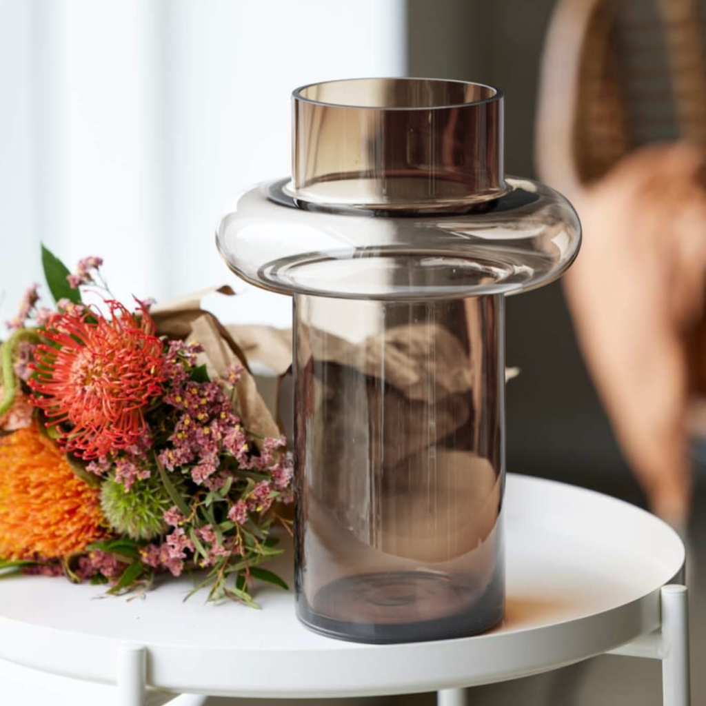 Brio Amber Ring Vase | High-Strength Glass, Ombre Design