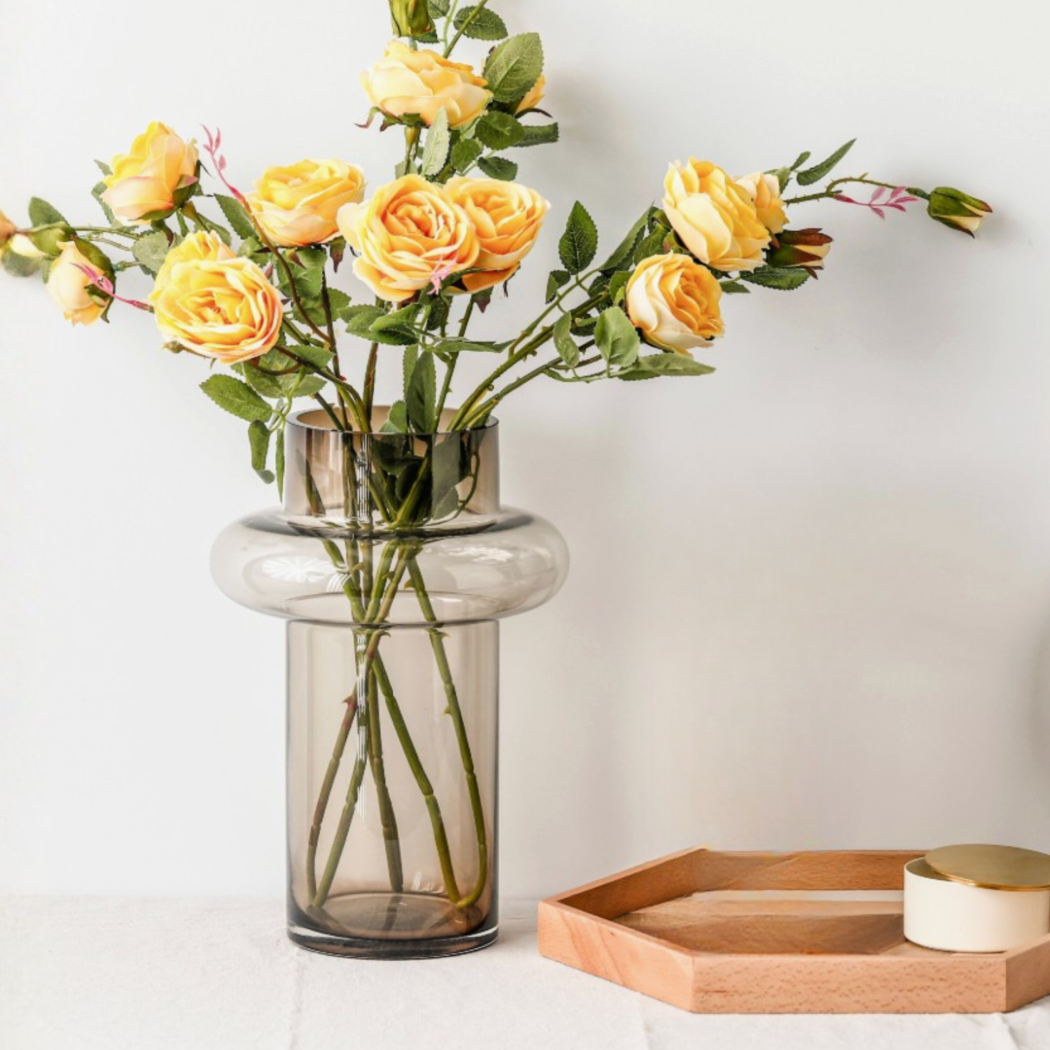 Brio Amber Ring Vase | High-Strength Glass, Ombre Design