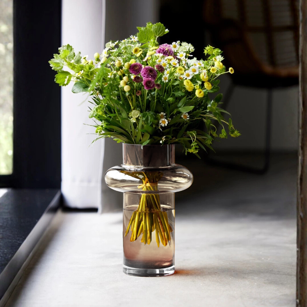 Brio Amber Ring Vase | High-Strength Glass, Ombre Design