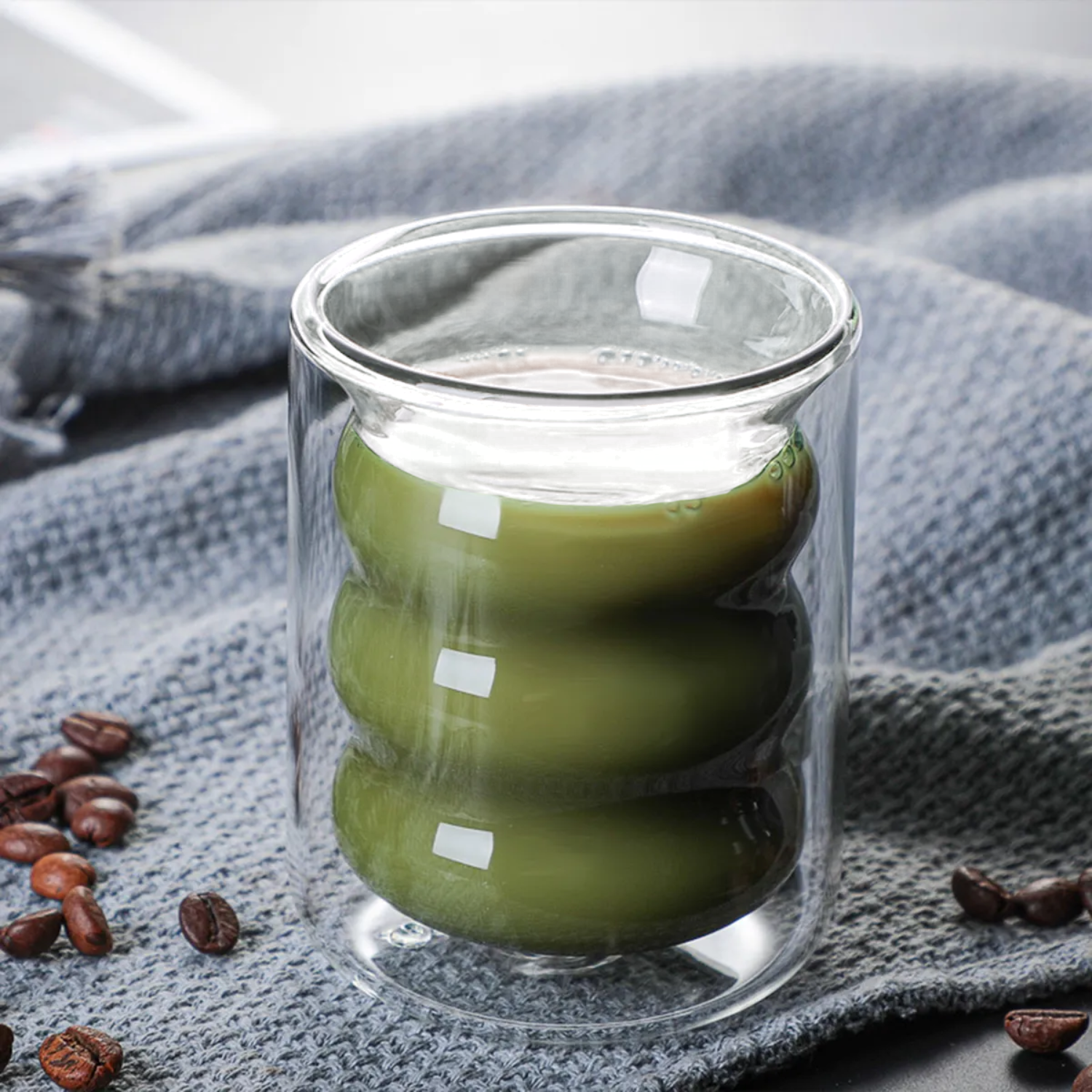 Belo Double-Walled Glasses Set | Borosilicate, Wave Design