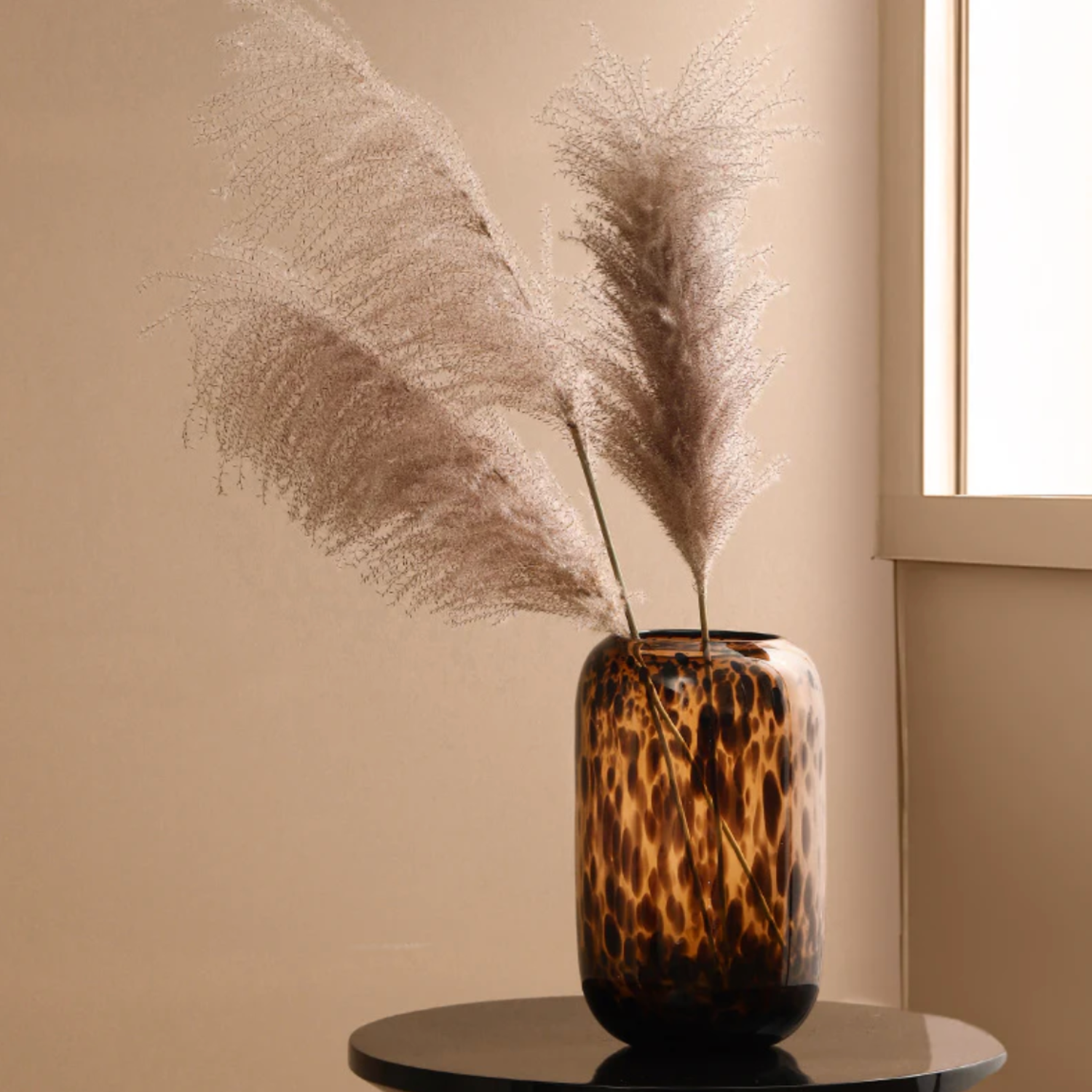 Bello Turtle Shell Vase | Treated Glass, Soft Edge Design