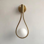 Gemma Wandlamp | Sculpturaal Design met Glazen Orb, Dimbare LED