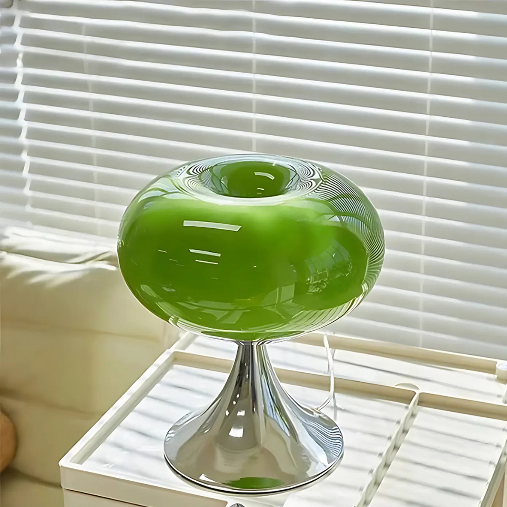 Louna - Old-fashioned LED Table Lamp