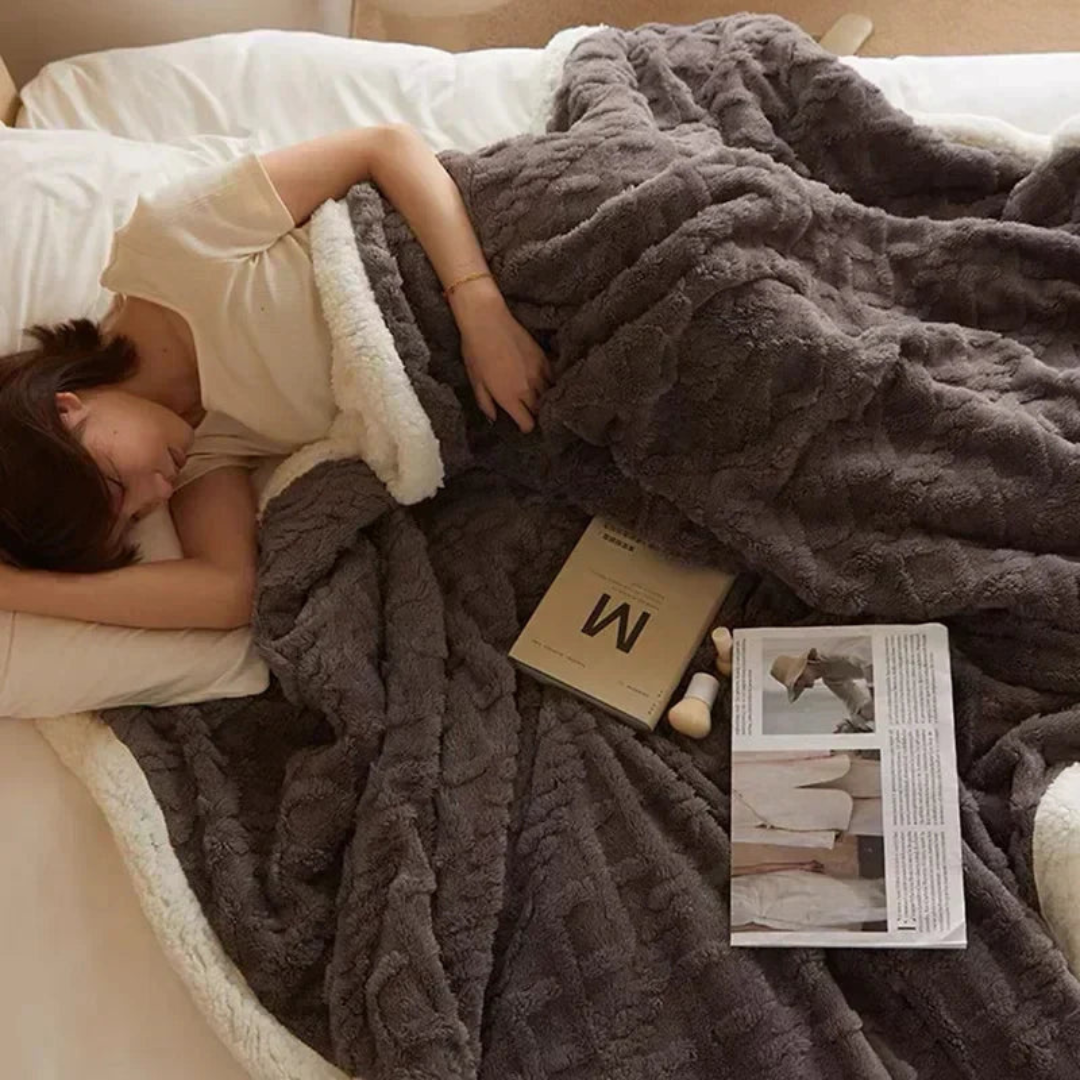 Eryndelle - Thick Warm Woolen Blanket Soft Stylish for Bedroom and Couch