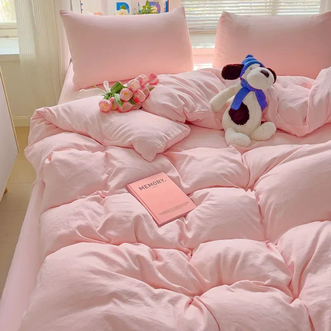 Cura - Bed Cover for Luxurious Sleep Comfort