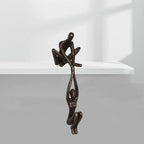 Lanoria - Sculpture Figurine Love and Strength Decorative