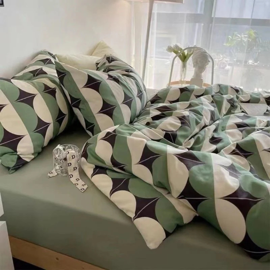 Nidus - Stylish Bed Cover Set