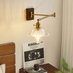 Celevon – Crescent Wall Lamp