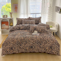 Savannah - Luxurious Bed Cover with Leopard Pattern