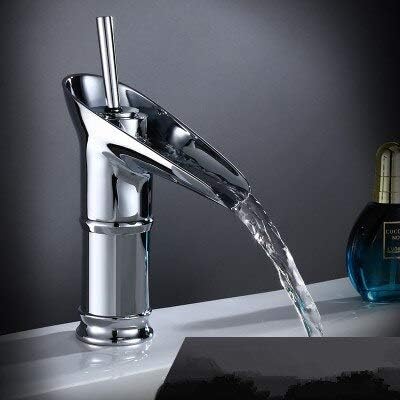 Bronzelle: Retro Brass Faucet – Vintage Style for Bathroom & Kitchen