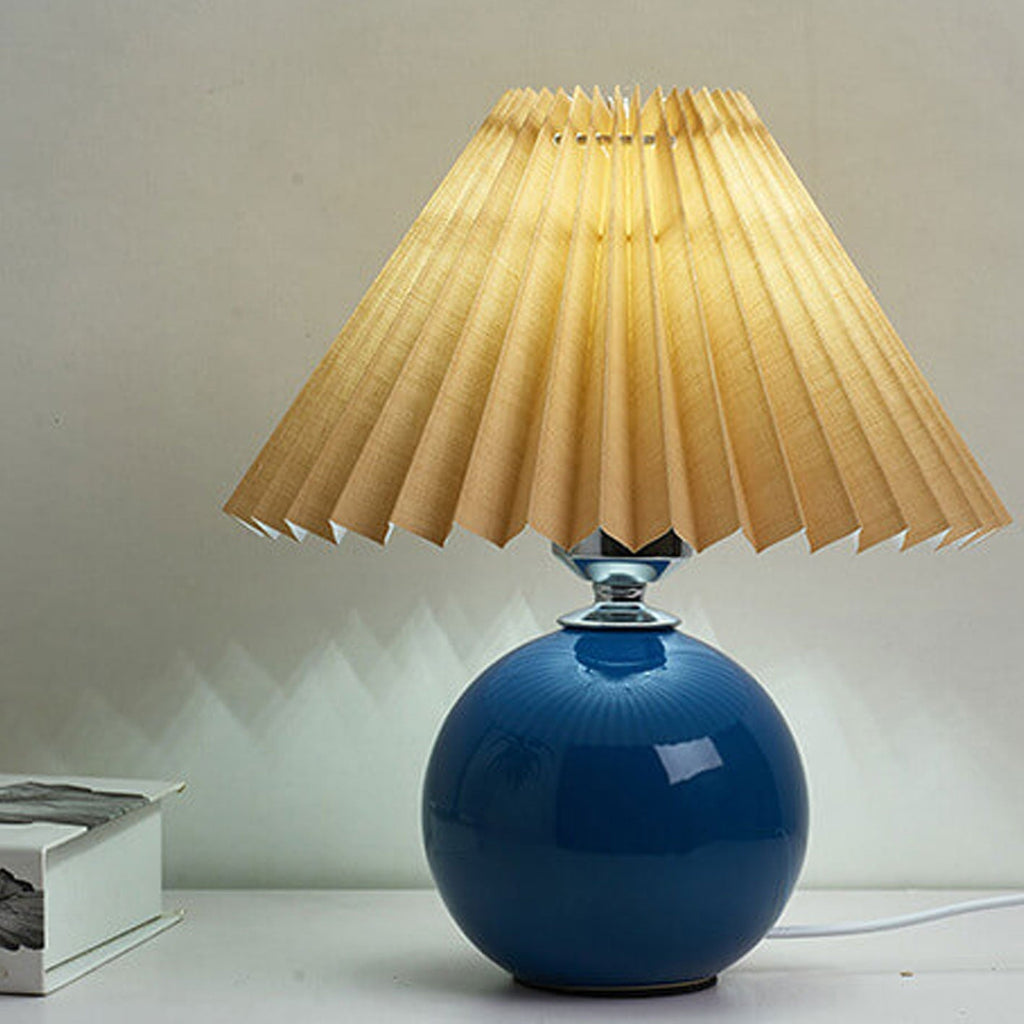 Scandinavian Minimalist Ceramic Pleated Table Lamp with Single Light