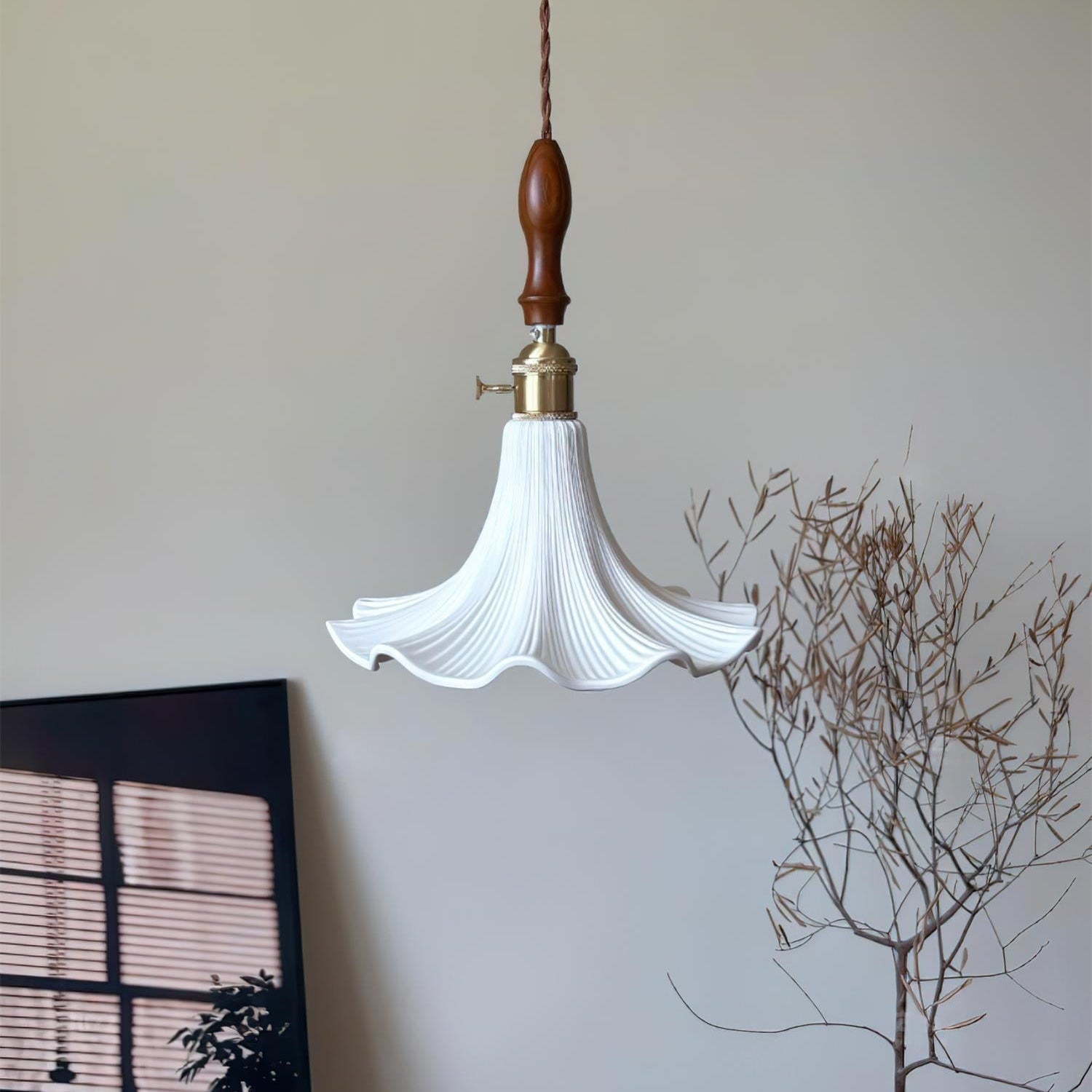 Floréa - French Ceramic Flower Pendant Lamp