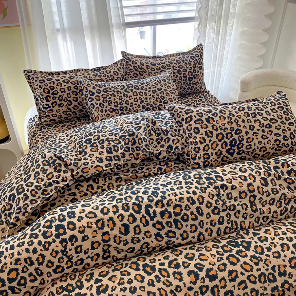 Savannah - Luxurious Bed Cover with Leopard Pattern