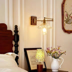 Celevon – Crescent Wall Lamp