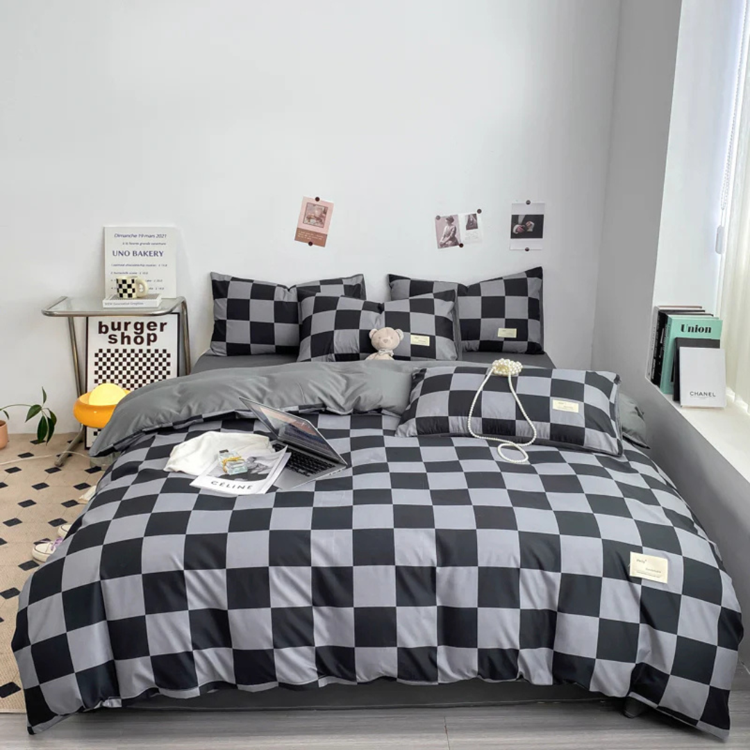 Cashu - Luxury Bed Cover with Checkered Pattern